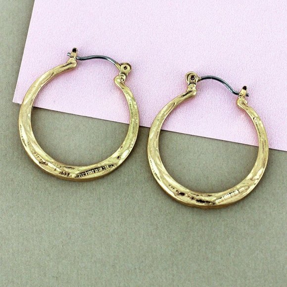 Crave Hammered Goldtone Hoop Earrings 1'' - Picture 1 of 1